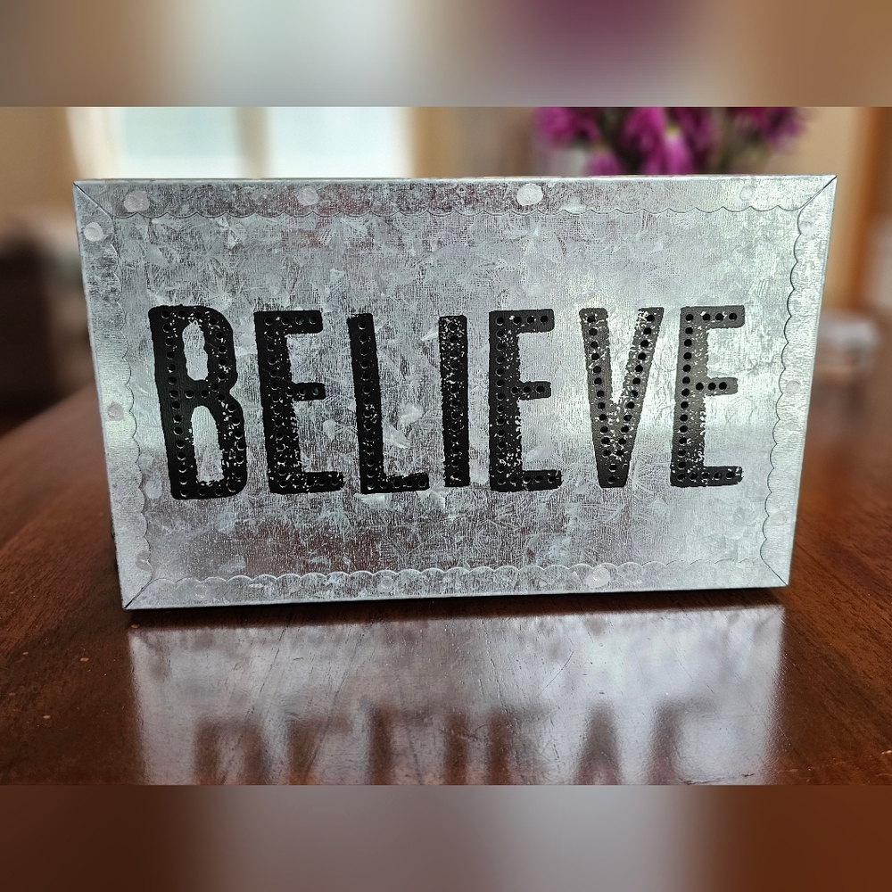 Metal Box 'Believe' Wall Decor